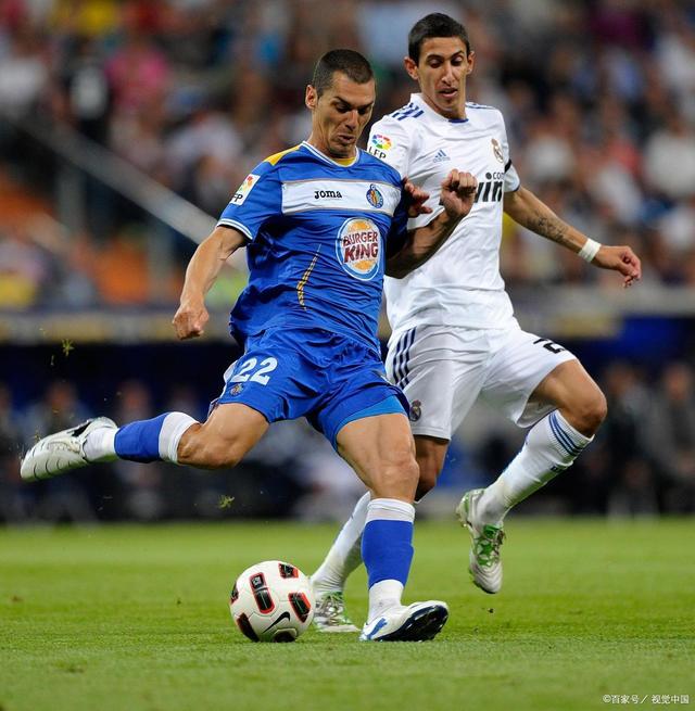 奥斯梅恩刷新里程碑，莱比锡八强战力克巴塞罗那，晋级概率达80％的简单介绍